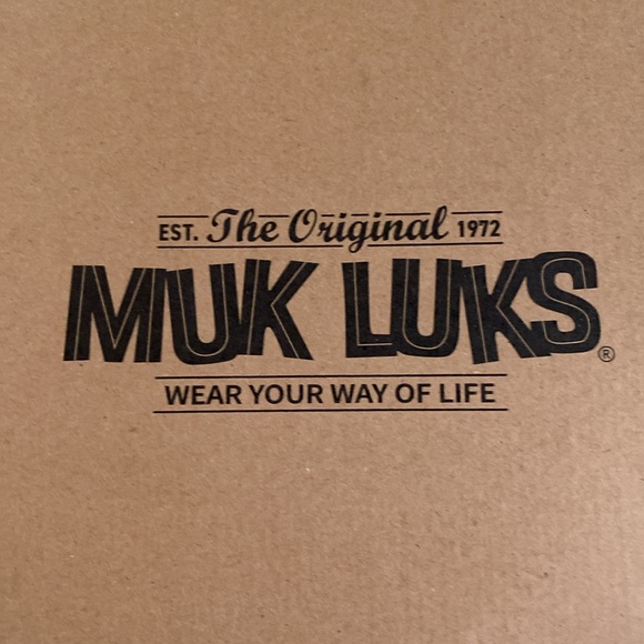 Muk Luks booties. - Picture 7 of 7